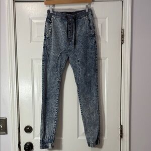 ZaneRobe brand men’s joggers Size 32